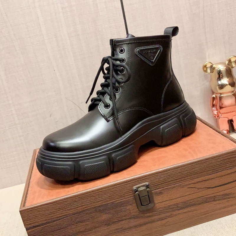 Pra*a boots